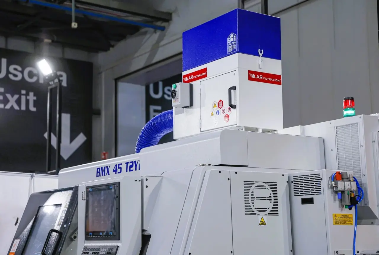 Depuratore AR Filtrazioni su un tornio CNC Biglia